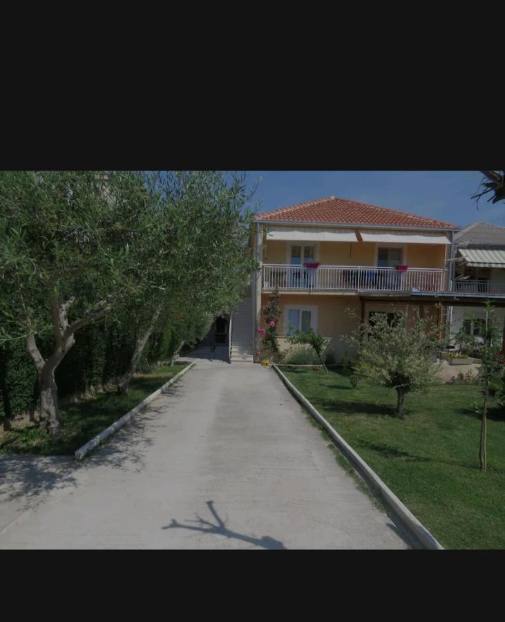 Old Salona Apartment Luaran gambar